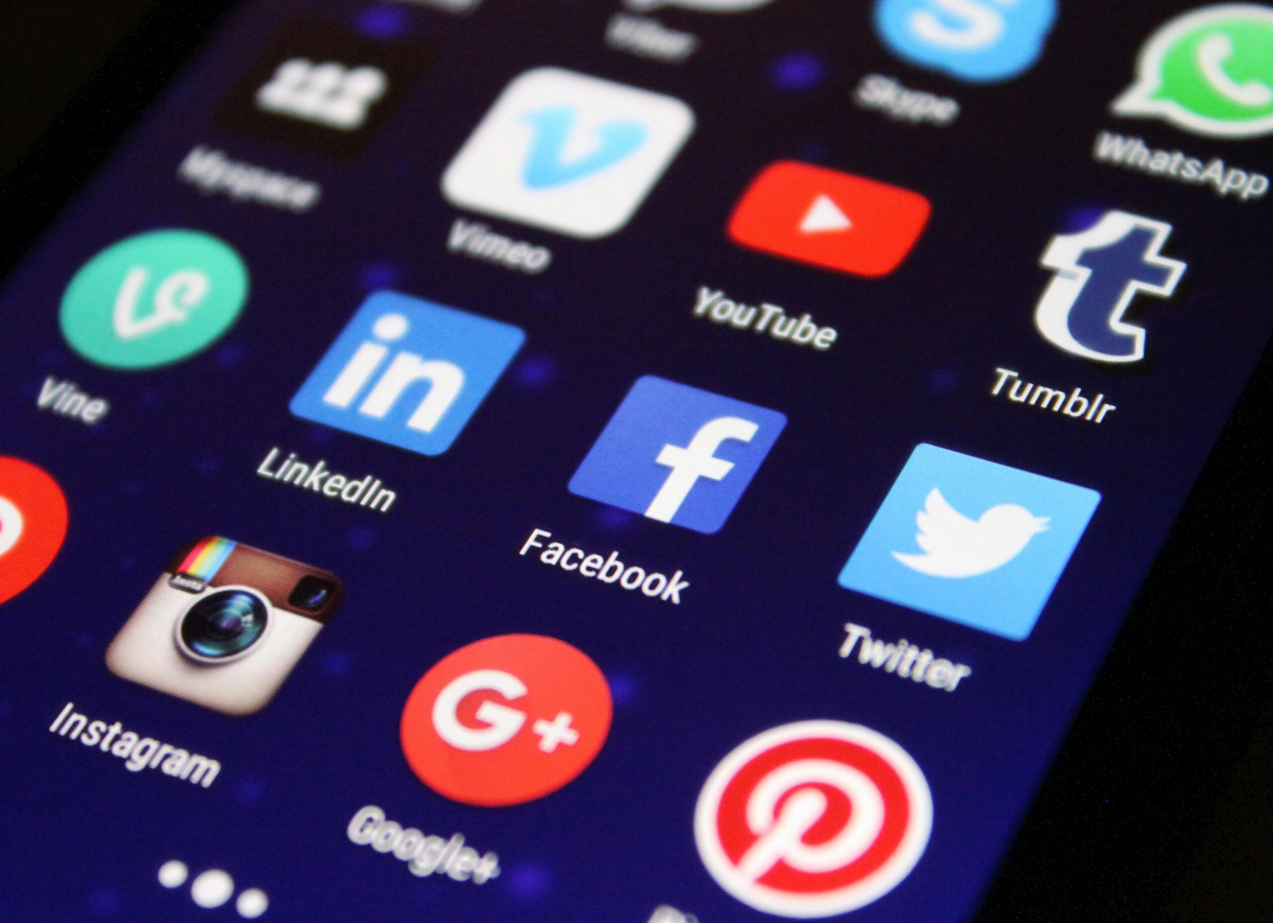 Where Can I Find Digital Marketing Courses with Internships in Indore?